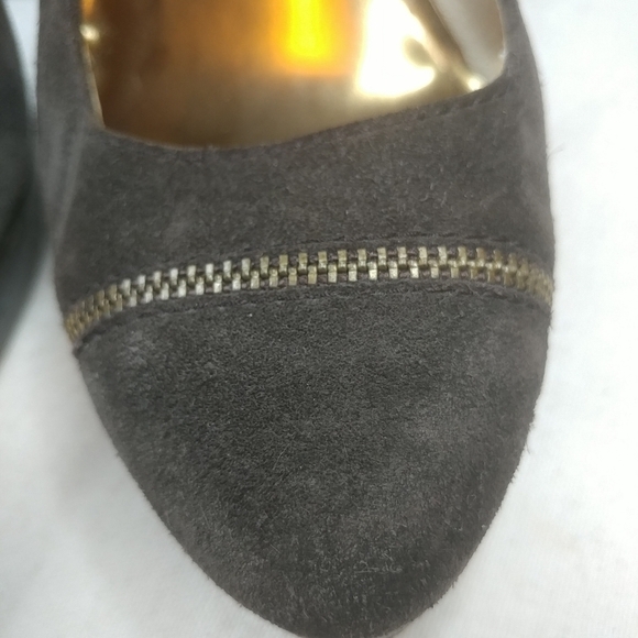 Michael KORS Pumps Black SUEDE PLATFORM PUMPS 4.5" - Picture 7 of 8